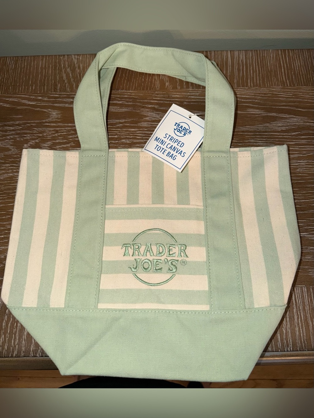 TRADER JOE’S VIRAL MINI CANVAS TOTE BAG NWT GREEN/CREAM
